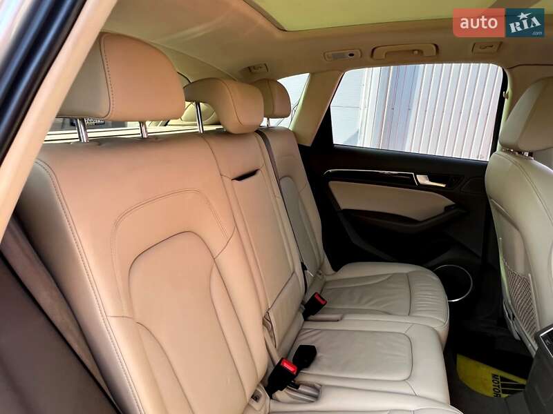 Внедорожник / Кроссовер Audi Q5 2017 в Киеве