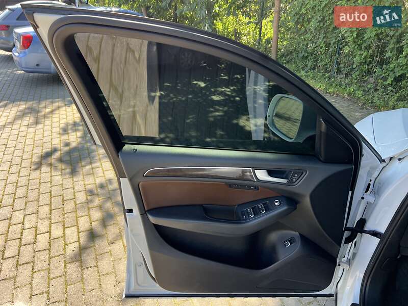 Внедорожник / Кроссовер Audi Q5 2013 в Львове