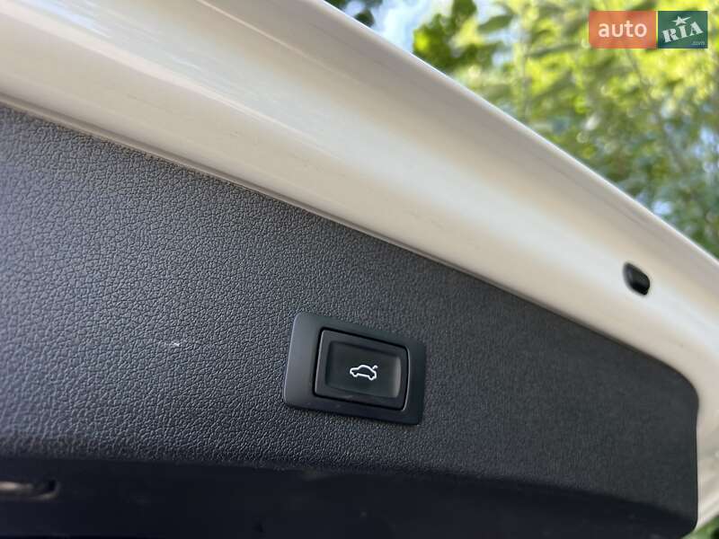 Внедорожник / Кроссовер Audi Q5 2013 в Львове