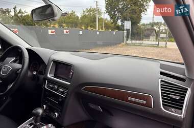 Внедорожник / Кроссовер Audi Q5 2017 в 