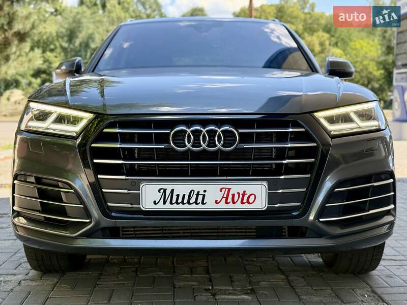 Внедорожник / Кроссовер Audi Q5 2020 в Днепре