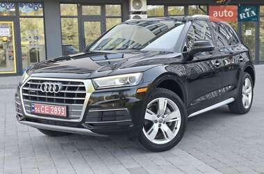 Позашляховик / Кросовер Audi Q5 2017 в Новояворівську