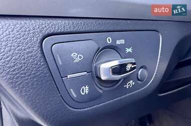 Внедорожник / Кроссовер Audi Q5 2018 в 