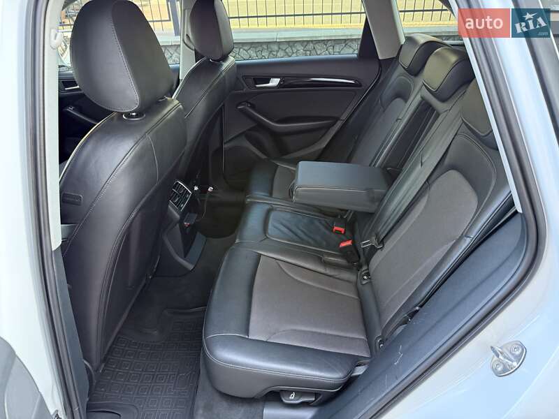 Внедорожник / Кроссовер Audi Q5 2016 в Белой Церкви