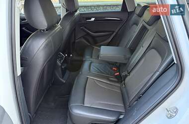Внедорожник / Кроссовер Audi Q5 2016 в 