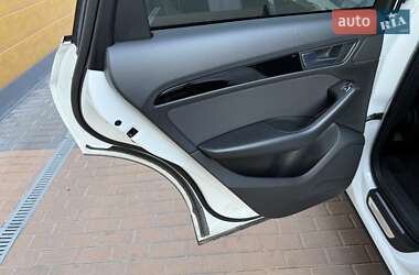 Внедорожник / Кроссовер Audi Q5 2016 в 