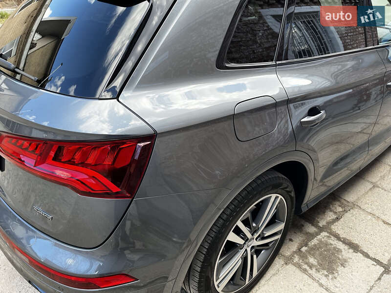 Внедорожник / Кроссовер Audi Q5 2020 в Запорожье