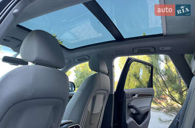 Внедорожник / Кроссовер Audi Q5 2015 в 