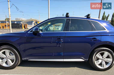 Внедорожник / Кроссовер Audi Q5 2019 в 