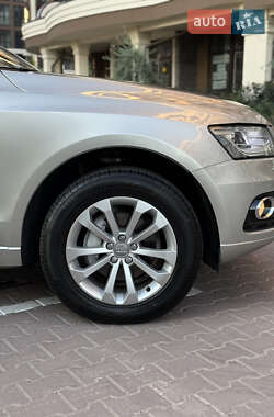 Внедорожник / Кроссовер Audi Q5 2013 в 
