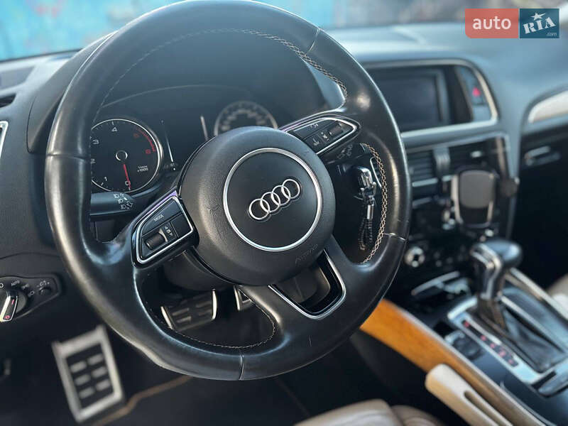 Внедорожник / Кроссовер Audi Q5 2012 в Киеве