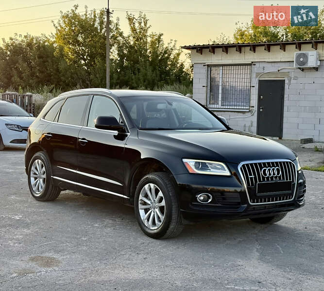 Внедорожник / Кроссовер Audi Q5 2015 в Ровно