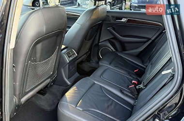 Внедорожник / Кроссовер Audi Q5 2015 в 
