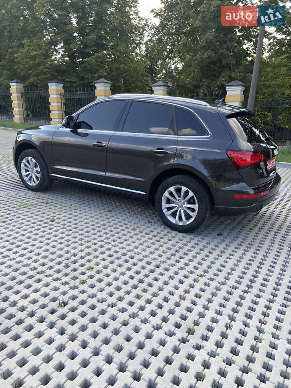 Внедорожник / Кроссовер Audi Q5 2017 в Тульчине