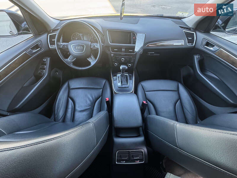 Внедорожник / Кроссовер Audi Q5 2017 в Тульчине
