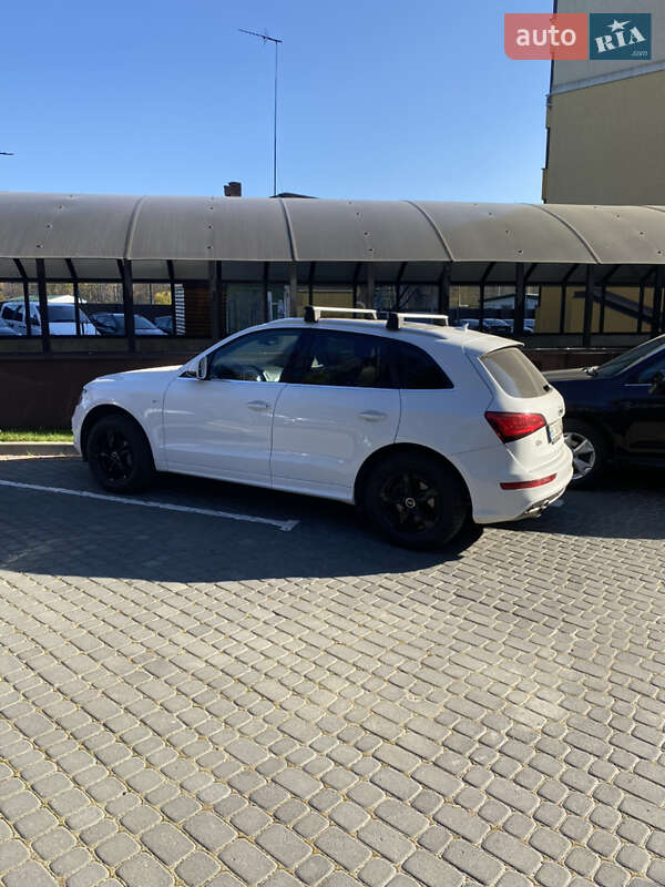 Внедорожник / Кроссовер Audi Q5 2016 в Львове