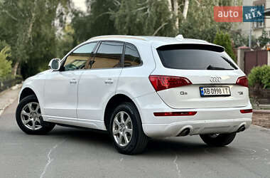 Внедорожник / Кроссовер Audi Q5 2011 в 