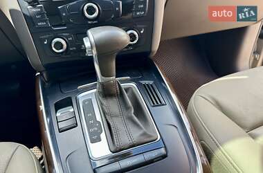 Внедорожник / Кроссовер Audi Q5 2015 в 