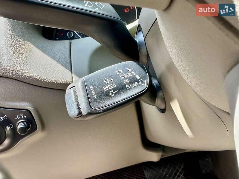 Внедорожник / Кроссовер Audi Q5 2015 в Виннице