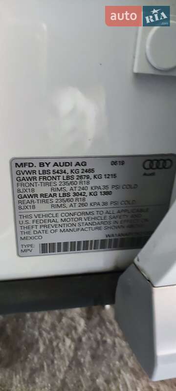Внедорожник / Кроссовер Audi Q5 2019 в Харькове