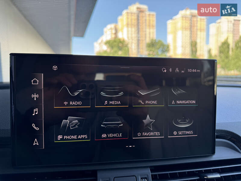 Внедорожник / Кроссовер Audi Q5 2024 в Киеве
