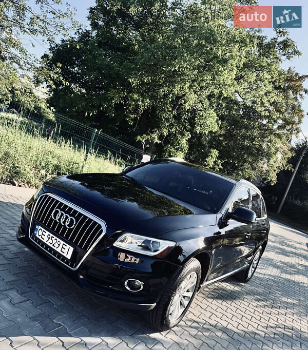 Внедорожник / Кроссовер Audi Q5 2012 в Черновцах