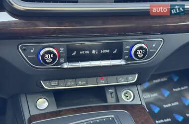 Внедорожник / Кроссовер Audi Q5 2018 в 