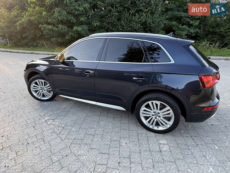 Внедорожник / Кроссовер Audi Q5 2018 в Львове