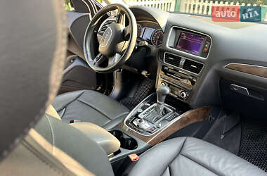 Внедорожник / Кроссовер Audi Q5 2012 в 
