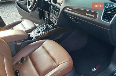 Внедорожник / Кроссовер Audi Q5 2011 в 