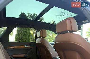 Внедорожник / Кроссовер Audi Q5 2021 в 
