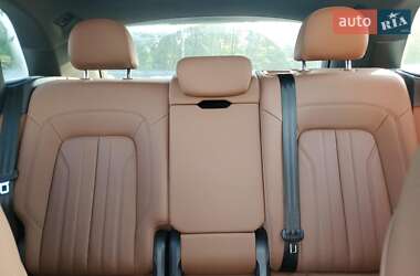 Внедорожник / Кроссовер Audi Q5 2021 в 