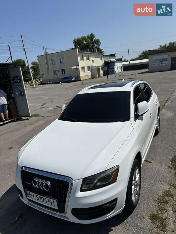 Позашляховик / Кросовер Audi Q5 2011 в Кременчуці