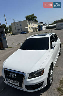 Внедорожник / Кроссовер Audi Q5 2011 в 
