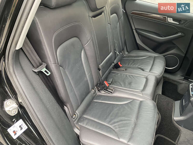 Внедорожник / Кроссовер Audi Q5 2015 в Луцке