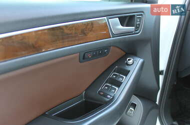 Внедорожник / Кроссовер Audi Q5 2015 в 