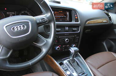 Внедорожник / Кроссовер Audi Q5 2015 в 