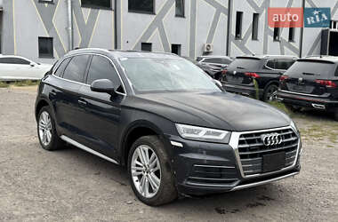 Позашляховик / Кросовер Audi Q5 2019 в Рівному