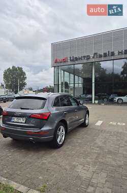 Внедорожник / Кроссовер Audi Q5 2016 в 
