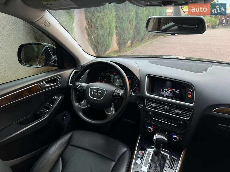 Внедорожник / Кроссовер Audi Q5 2016 в Стрые
