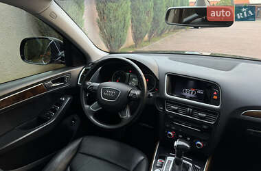 Внедорожник / Кроссовер Audi Q5 2016 в 