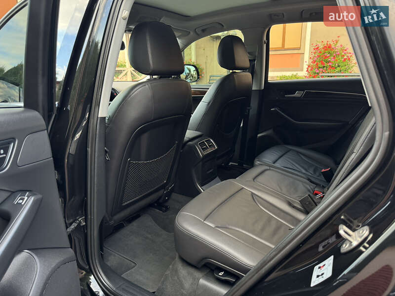 Внедорожник / Кроссовер Audi Q5 2016 в Стрые