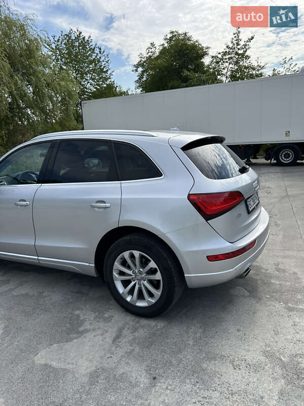 Внедорожник / Кроссовер Audi Q5 2013 в Дрогобыче