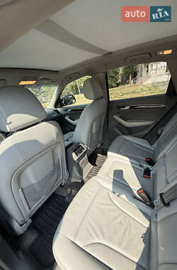 Внедорожник / Кроссовер Audi Q5 2010 в 