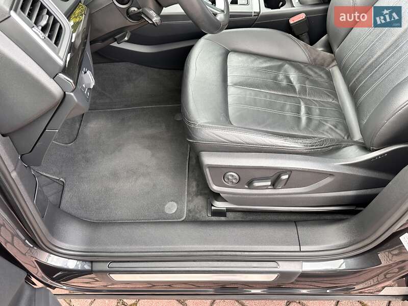 Внедорожник / Кроссовер Audi Q5 2018 в Львове