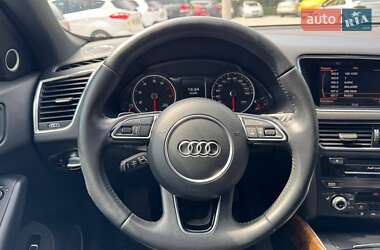 Внедорожник / Кроссовер Audi Q5 2015 в 
