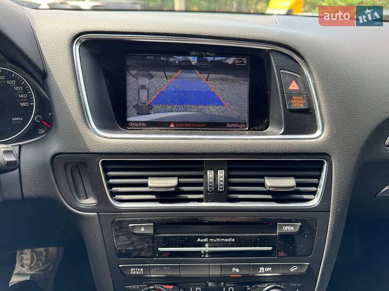 Внедорожник / Кроссовер Audi Q5 2015 в Днепре