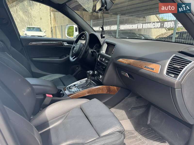 Внедорожник / Кроссовер Audi Q5 2015 в Днепре
