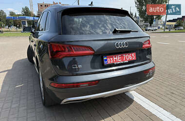 Внедорожник / Кроссовер Audi Q5 2018 в 