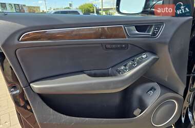 Внедорожник / Кроссовер Audi Q5 2015 в 